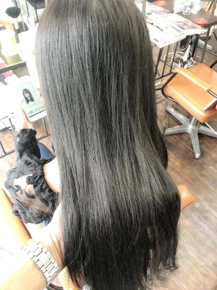 カラー ブリーチ ブルーカラー ブルージュ イルミナカラー ブリーチなしカラー カット ヘアカラー トリートメント ヘッドスパ グレージュ/髪質改善 Yamato.hのヘアスタイル