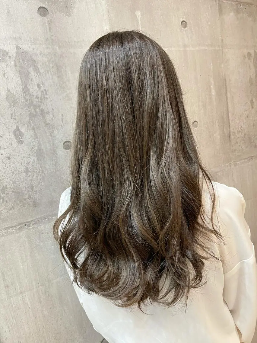 カラー art-Lago 宮司のヘアスタイル