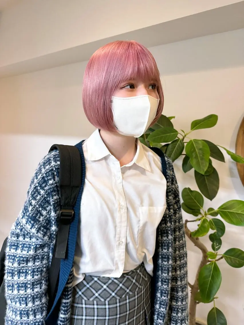 ショート ネイル マツエク・マツパ アイブロウ ホワイト ハイライト🌟/ ボブ/豊田のヘアスタイル