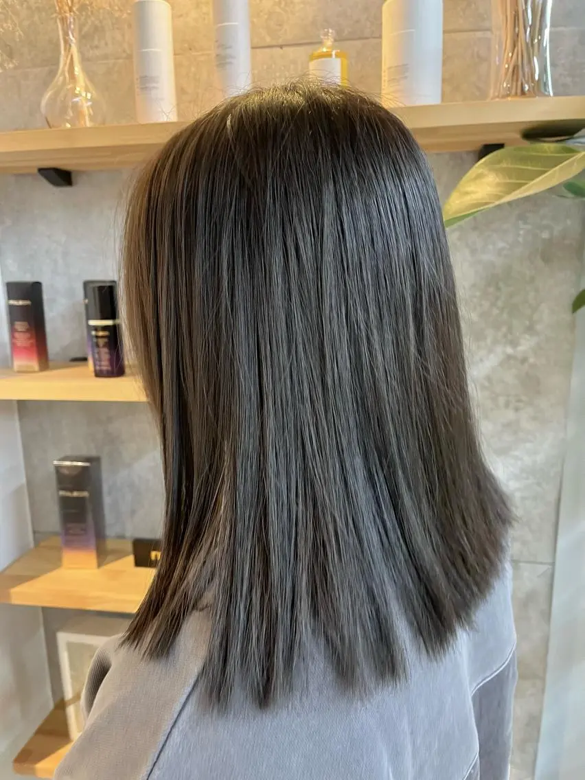 ミディアム カラー ブリーチ ケアブリーチ ダブルカラー イヤリングカラー ハイライトカラー ヘアカラー トリートメント ハイトーンカラ ー/小川のヘアスタイル