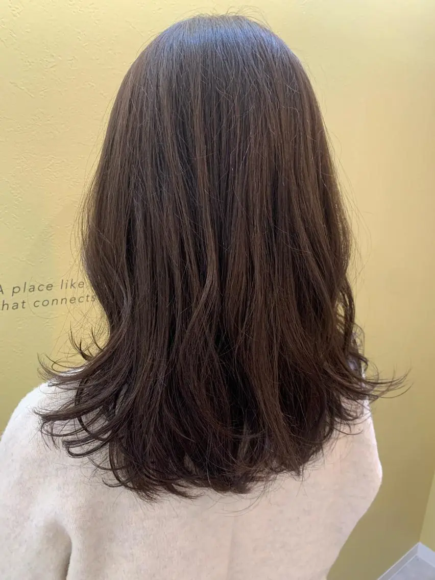 セミロング カラー ベージュカラー ブリーチ ショコラベージュ ブリーチなしカラー オレンジ hubhair レイヤー/透明感のヘアスタイル