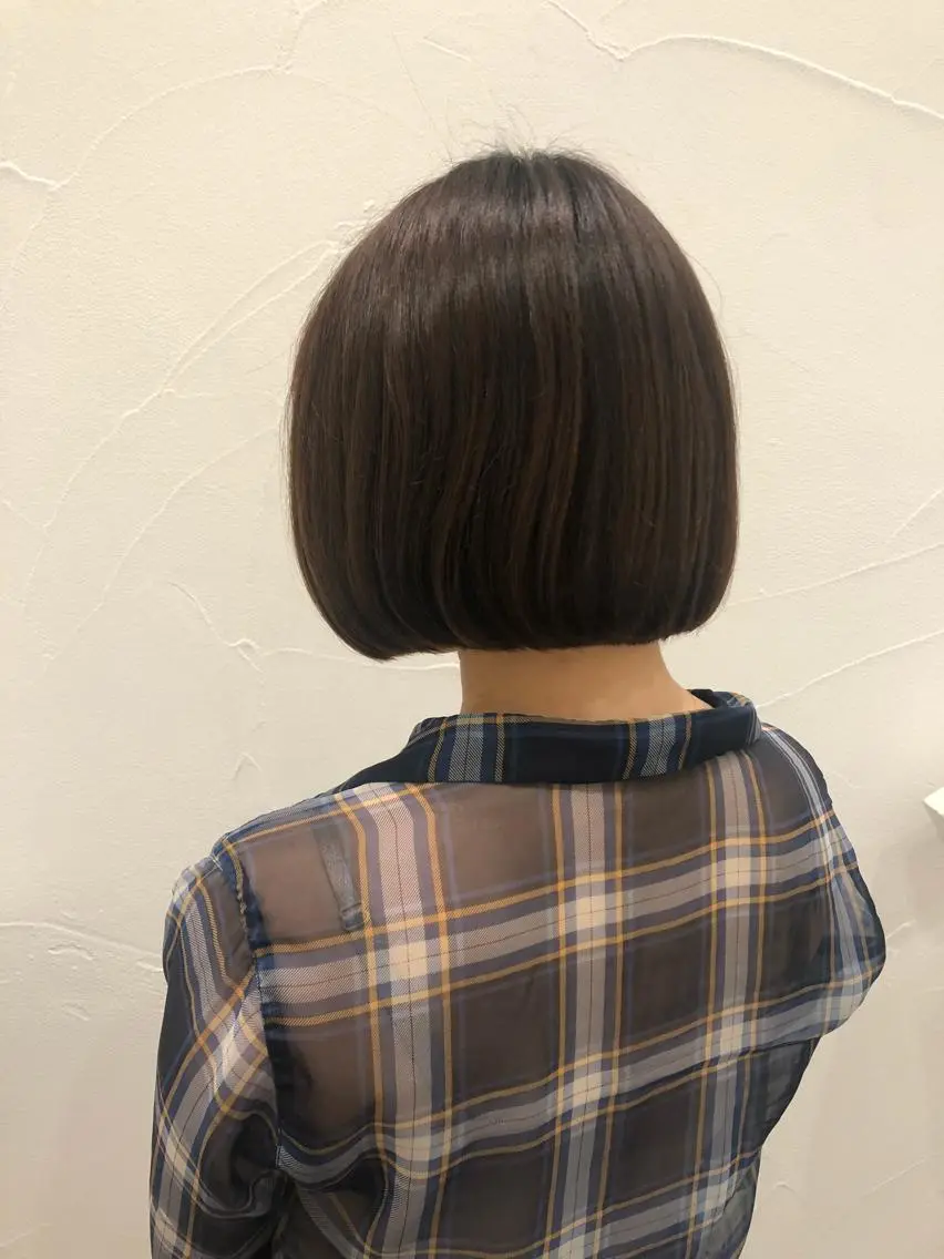 ショート ボブ Ash中目黒店 榊間茜のヘアスタイル