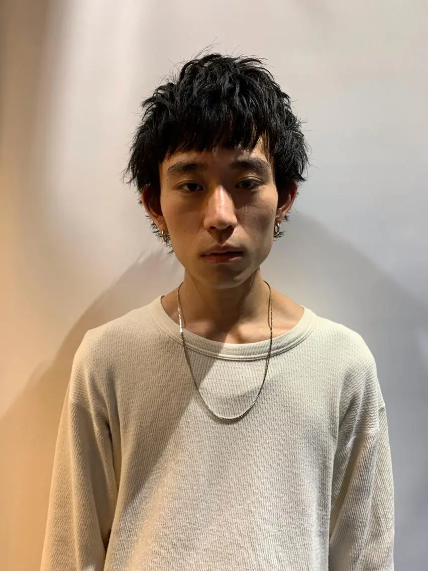 ショート メンズ マッシュ カット ウルフ、レイヤー 、メンズカットSHOのヘアスタイル