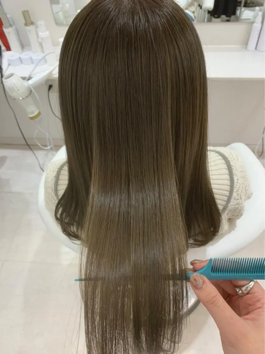 セミロング トリートメント GOODDAY ヘアサロンのヘアスタイル