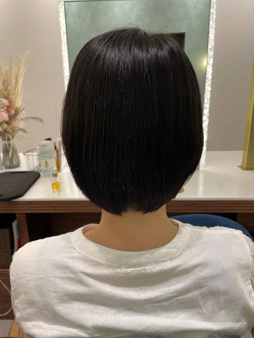 ショート カラー ＊ボブモデル＊ 清水菜穂香のヘアスタイル