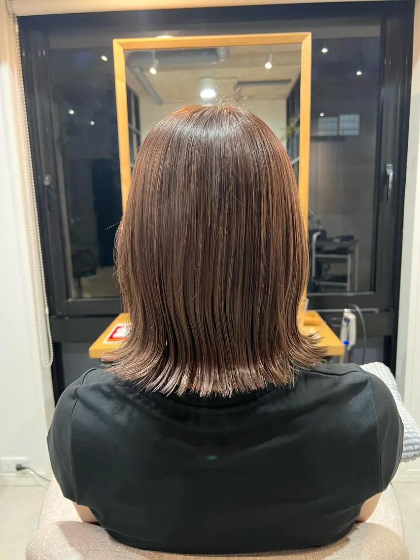 ミディアム ｓａｋｉ｜大名 パーマ｜ハイトーンのヘアスタイル