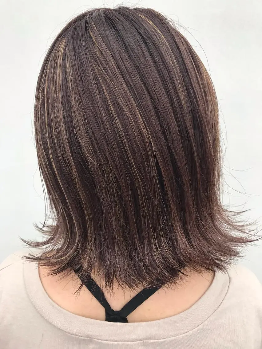 ミディアム カラー グレージュ ハイライトカラー ハイライト ヘアカラー 茂木 良太のヘアスタイル