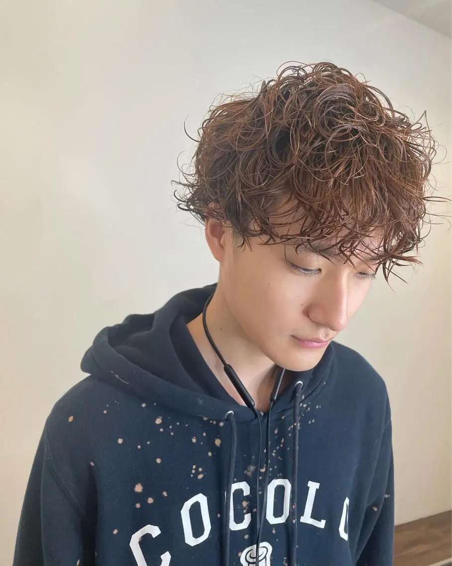 ショート パーマ メンズ カット ヘアカラー MATSURI BASE.AWAJIのヘアスタイル