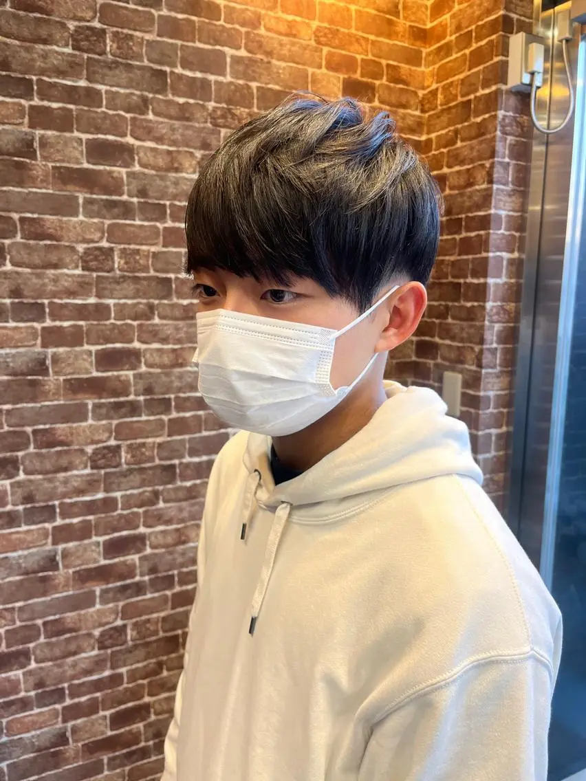 ショート カラー パーマ ヘアアレンジ メンズ キッズ ネイル マツエク・マツパ アイブロウ メンズブリーチ メンズハイライト メンズインナーカラー メンズ韓国風 ブリーチ 久木原 ゆりのヘアスタイル