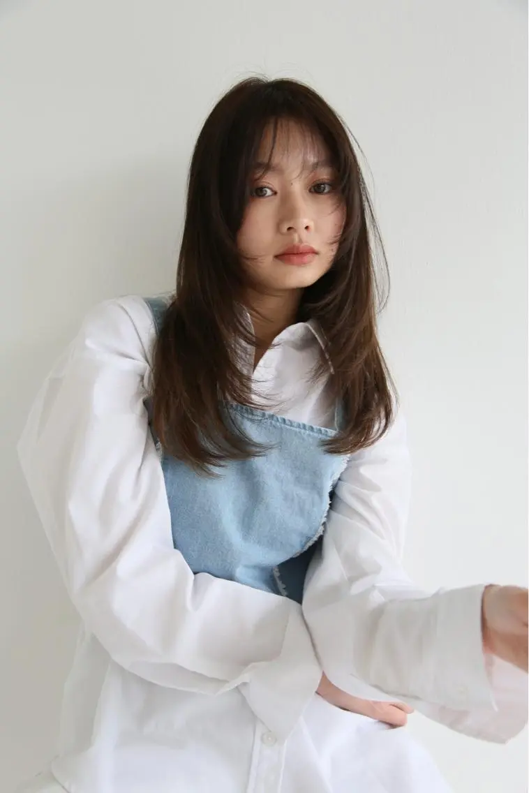 ロング 顔まわりレイヤー ハイレイヤー レイヤーカット ARISA 学芸大学/海外ヘアのヘアスタイル