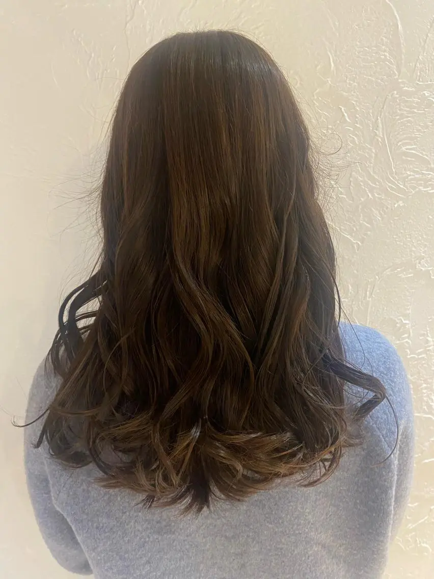 セミロング カラー 🦋 さとりなのヘアスタイル