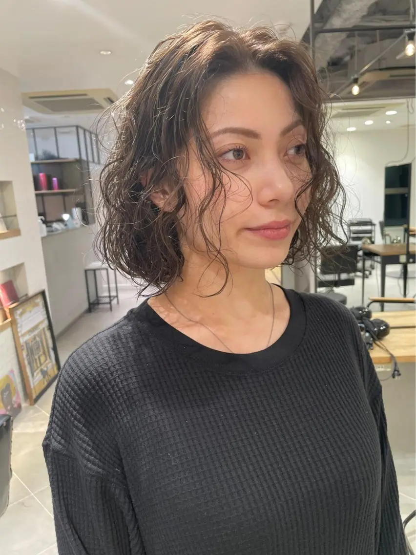 ショート カラー パーマ くせ毛 カット ヘアカラー パーマ 村上雅人 ナチュラルモードのヘアスタイル