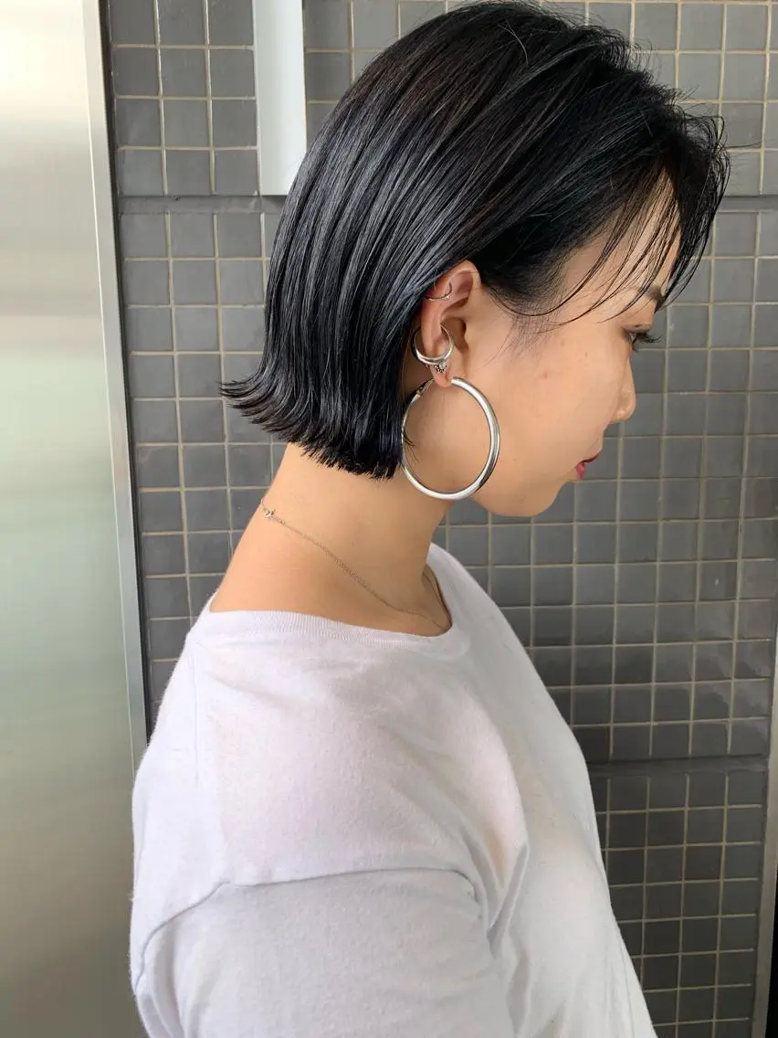 ショート カラー 黒髪 ブルーカラー ブルーブラック 髪質改善サロン ARCHE野瀬冬馬のヘアスタイル