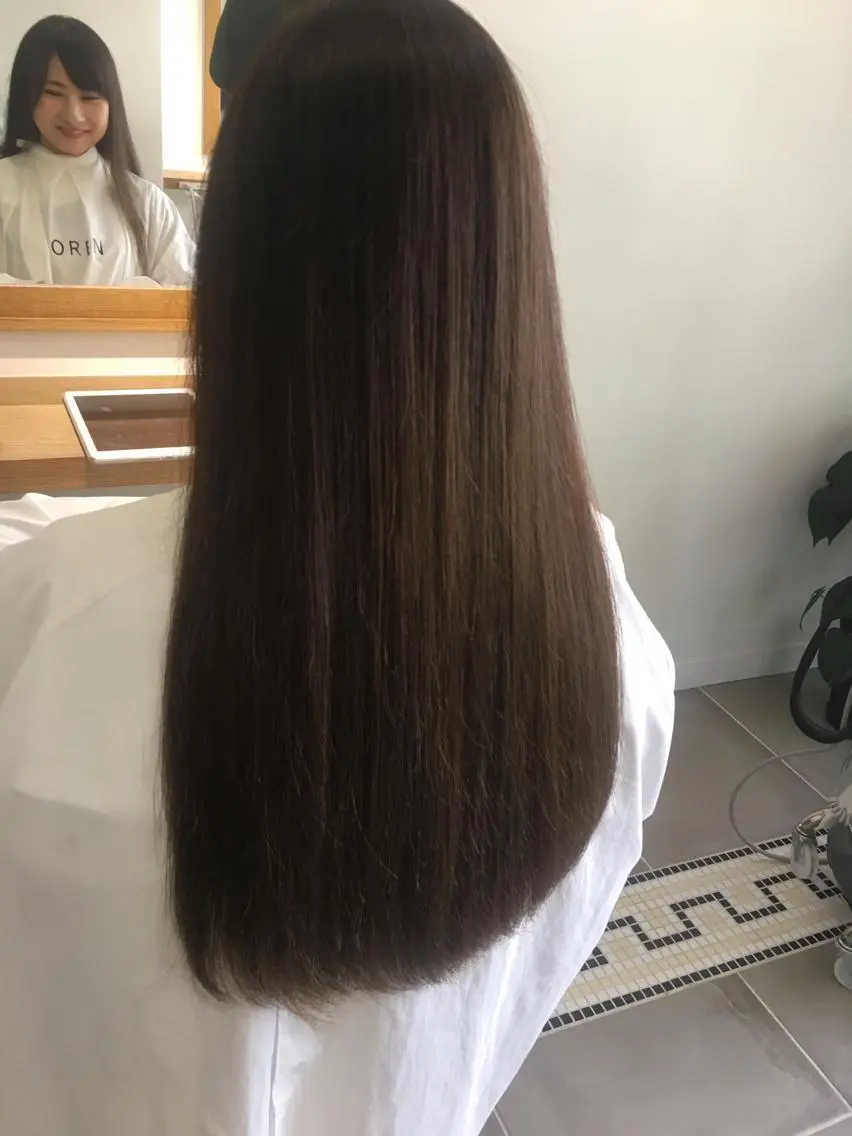 ロング 透明感カラー 🎀エリコ🌈のヘアスタイル