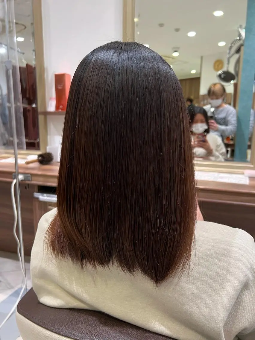 ミディアム 縮毛矯正 ﾃﾞｻﾞｲﾝｶﾗｰ Mirutayaのヘアスタイル