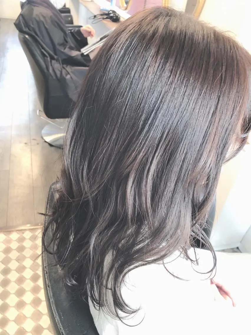 セミロング カラー 🫧🕊️かたやま さきこ🕊️🫧のヘアスタイル