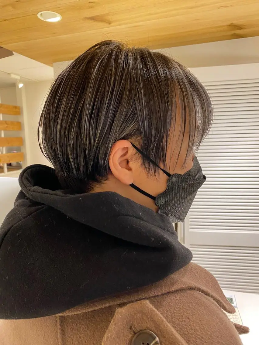 ショート カラー ヘアカラー トリートメント kawabe maikoのヘアスタイル