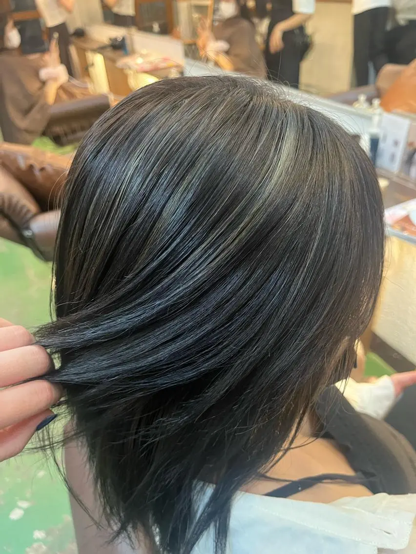 ショート カラー ヘアカラー トリートメント ♱地雷カラー♱ウルフ ♱ 藍衣 ♱のヘアスタイル