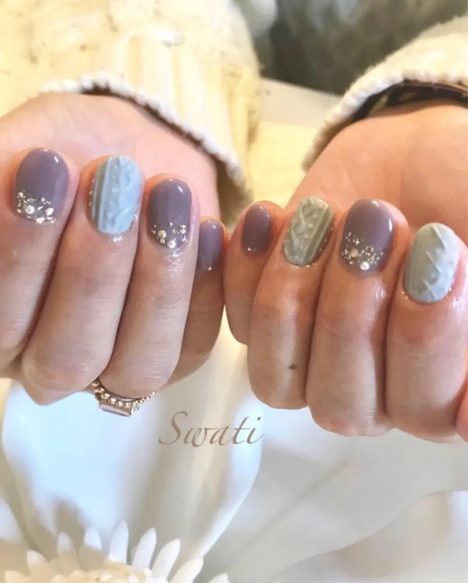 ネイル アートネイル オフィスネイル パープル シンプルネイル 冬ネイル yuko (ネイリスト)のネイルデザイン
