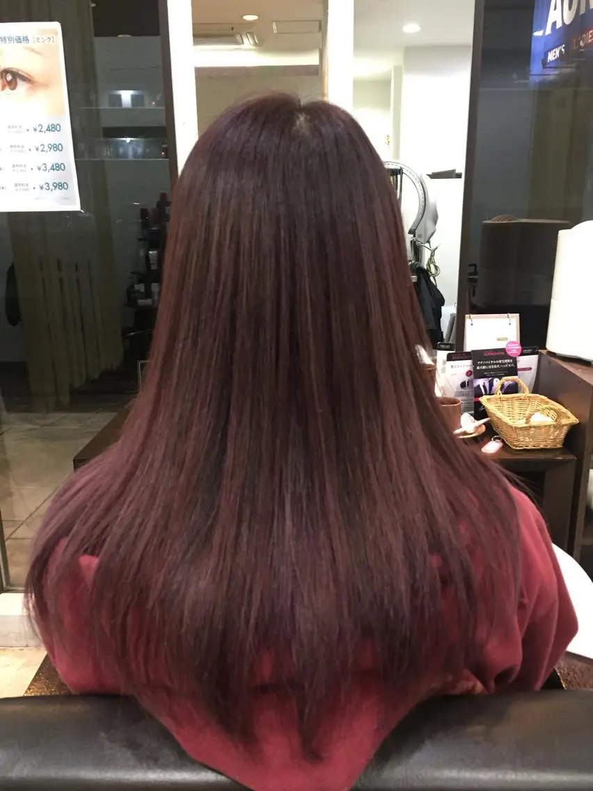 ロング カラー 阿久津 泰幸のヘアスタイル