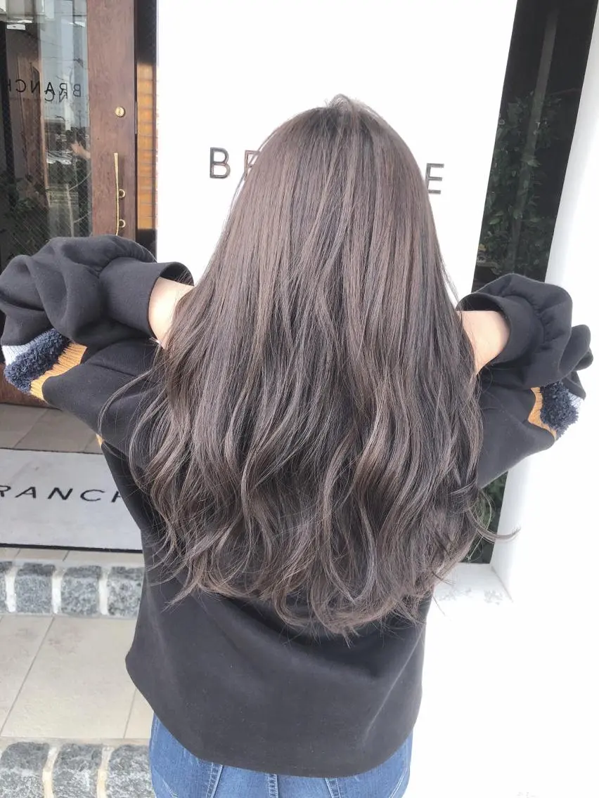ロング カット ヘアカラー トリートメント 具志 正太のヘアスタイル