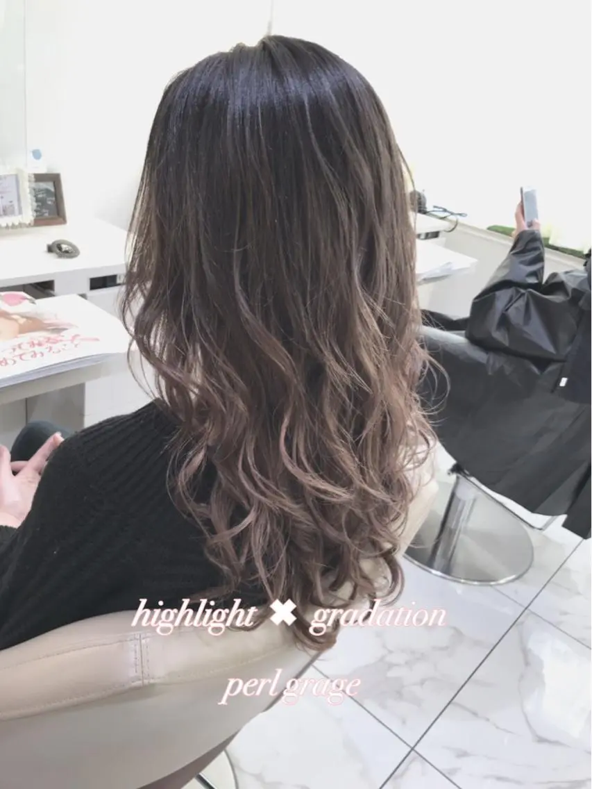 セミロング カラー グラデーションカラー グレージュ ハイライトカラー ハイライト 山崎俊輔/髪質改善 /バレイヤージュのヘアスタイル