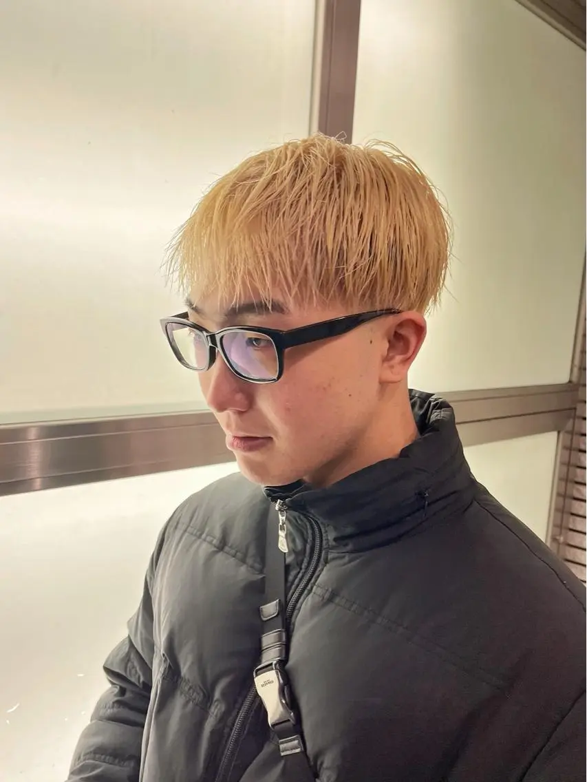 ショート カラー パーマ ヘアアレンジ メンズ ヘアカラー トリートメント 💎髪質改善特化💎 RUITOのヘアスタイル