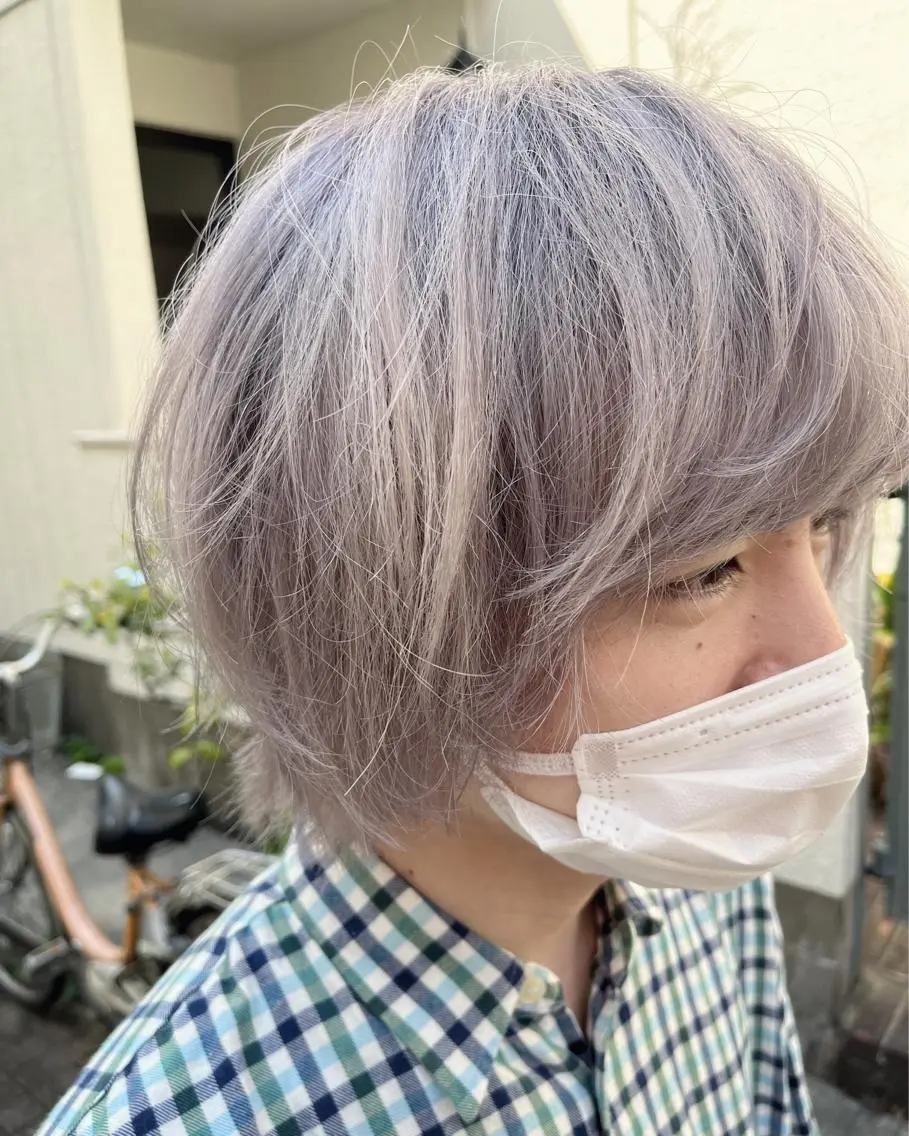 ショート カラー メンズ ショートボブ ボブレイヤー メンズバレイヤージュ メンズブリーチ メンズインナーカラー カット ヘアカラー トリートメント 原宿サロン代表 デザインカラー伊藤卓のヘアスタイル