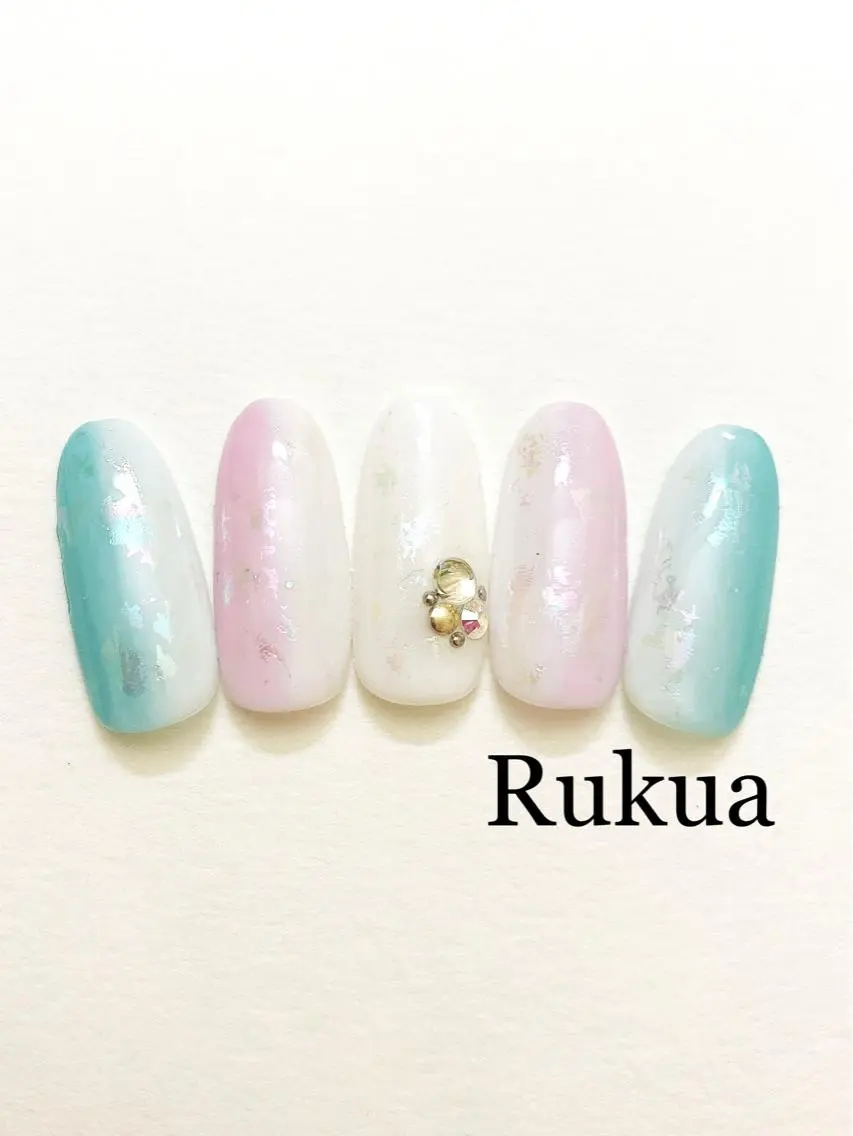 ネイル Rukua Nのマツエク・マツパデザイン