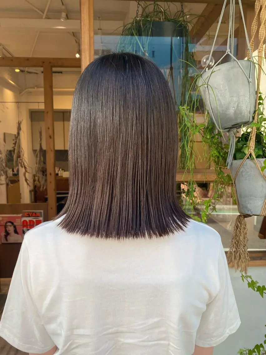 ミディアム カラー カット ヘアカラー トリートメント ENIF ヤマグチアツコのヘアスタイル