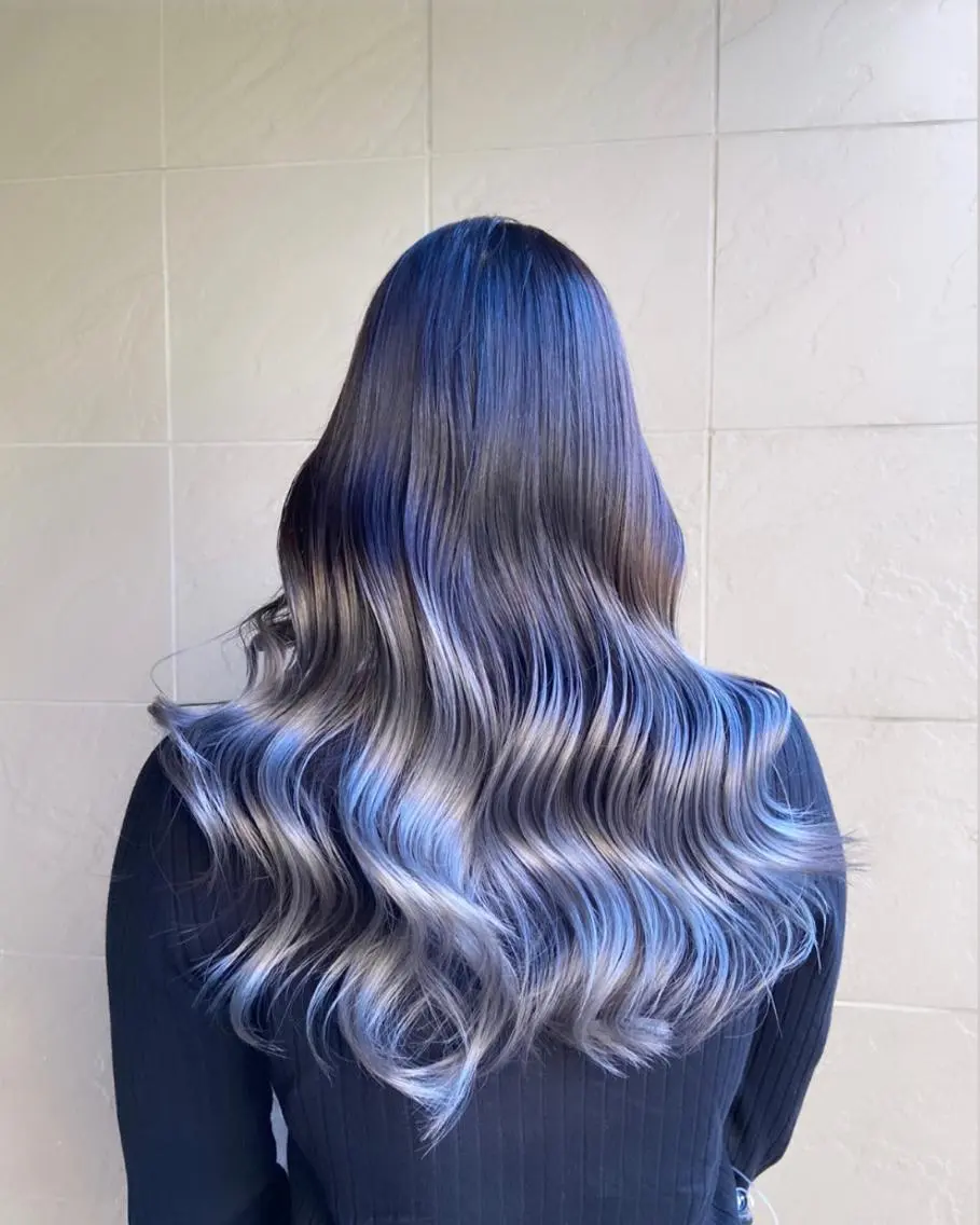 ロング カラー パーマ ヘアアレンジ メンズ キッズ ネイル マツエク・マツパ アイブロウ カット ヘアカラー トリートメント 🌟代表 Yuito🌟のヘアスタイル