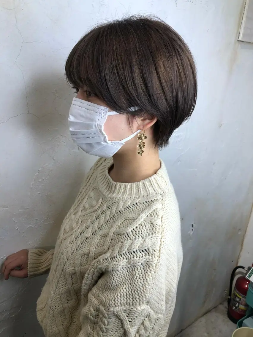 ショート ショートヘア カット ヘアカラー トリートメント マネージャー 山城洸希のヘアスタイル