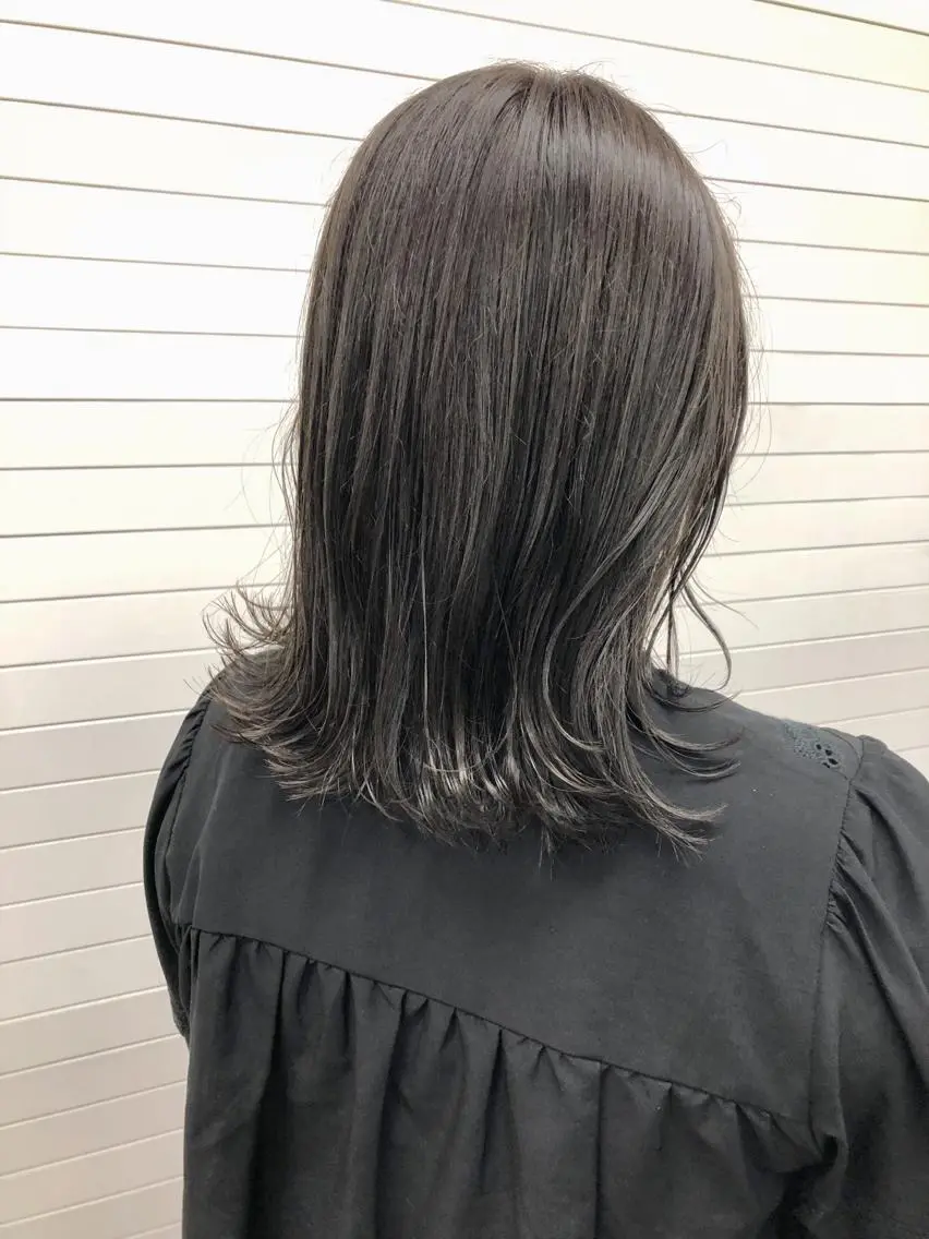 ミディアム カット ヘアカラー トリートメント シンタニナオト /梅田茶屋町のヘアスタイル