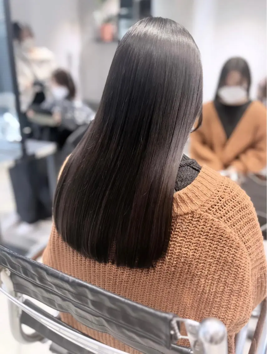 ロング カラー パーマ ヘアアレンジ 透明感/オリーブ/ グレージュ/YUKAのヘアスタイル