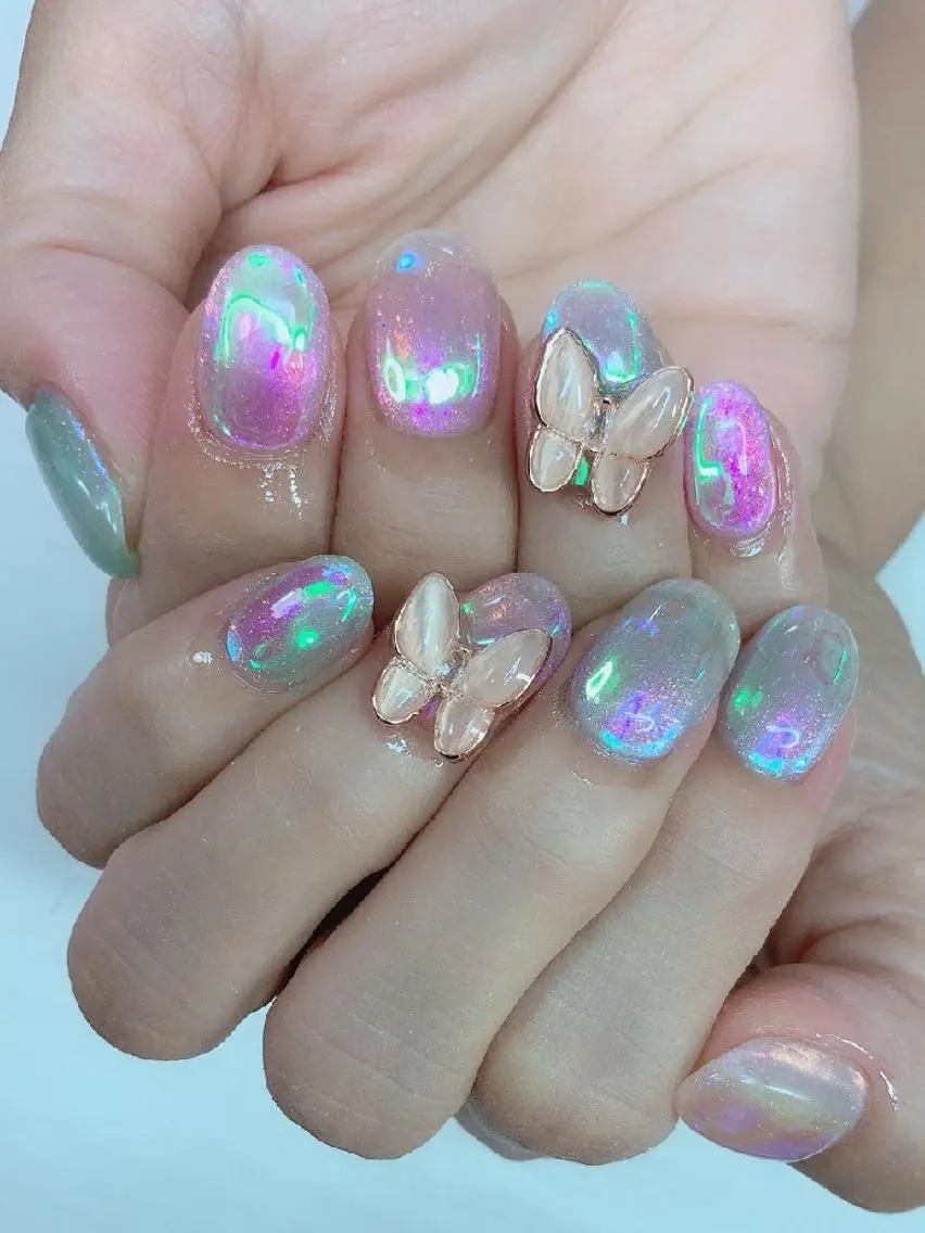 ネイル . MAKI NAILのネイルデザイン