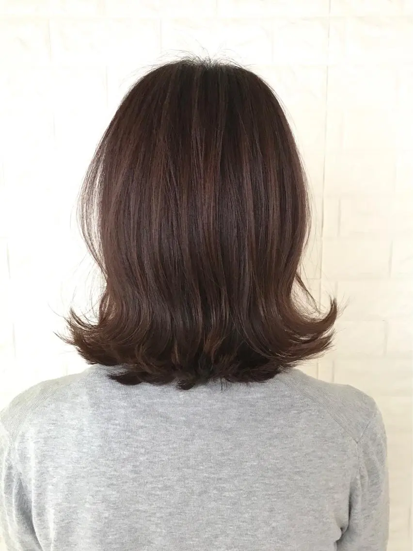 ミディアム カラー ボルドーカラー イルミナカラー 髪質改善縮毛矯正 美容師✂️山崎竜二のヘアスタイル