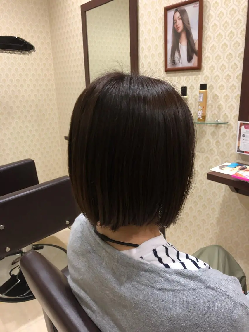 ショート カラー ☘️お悩み解決☘️ 岡部恒輝のヘアスタイル