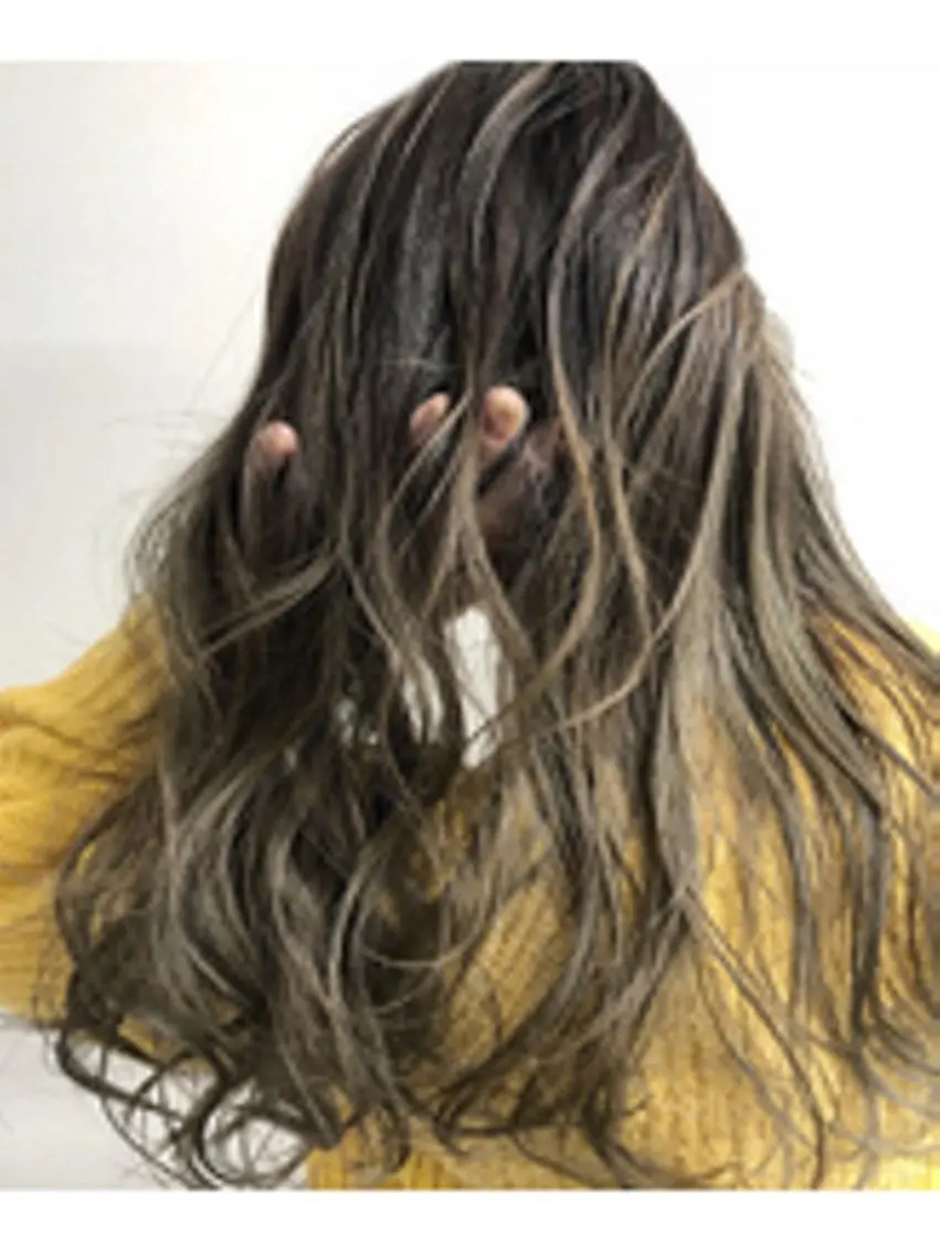 ロング カラー パーマ ヘアアレンジ 【公式】amble luxe池袋東口🩷のヘアスタイル