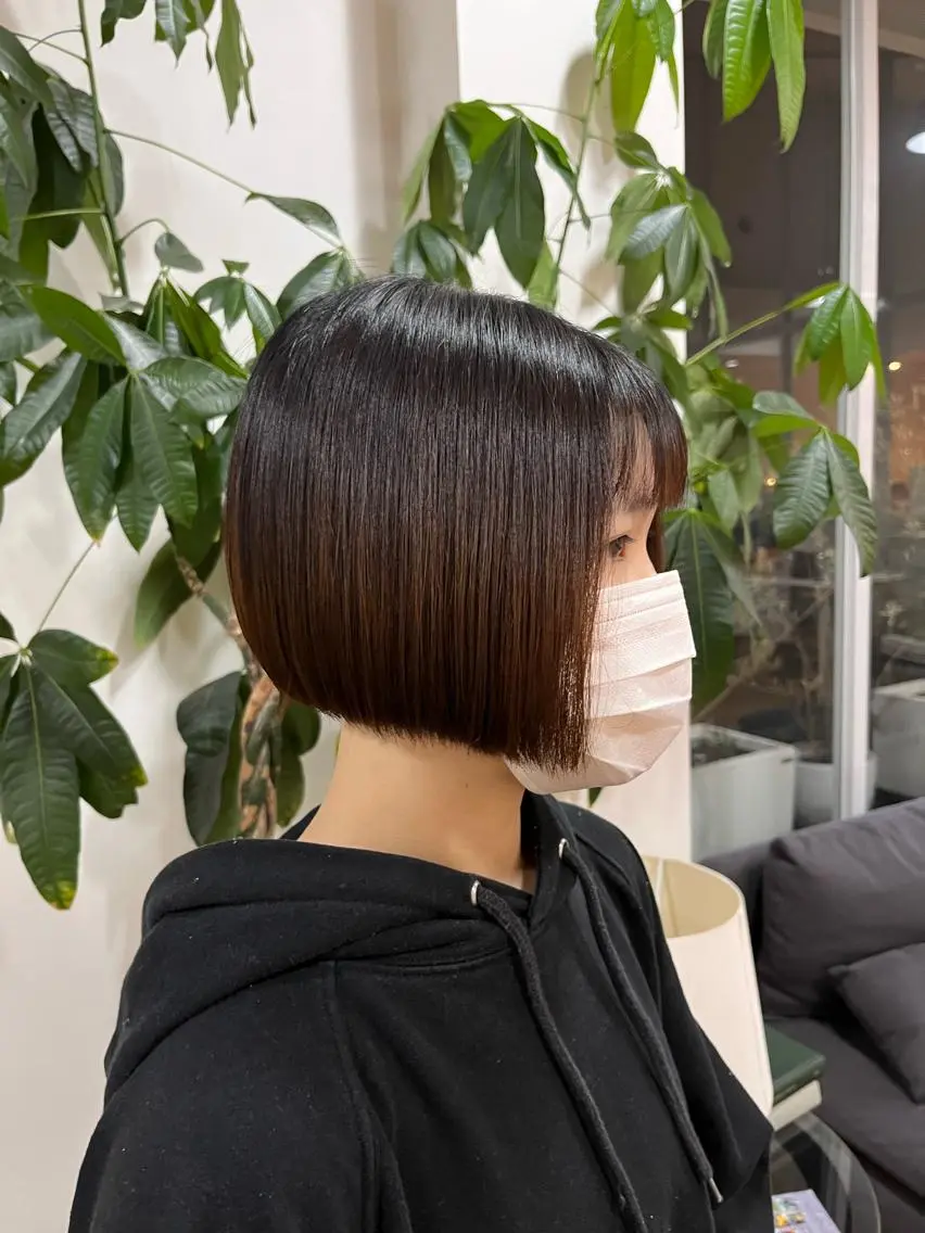 ショート ボブ 富永 美玖のヘアスタイル