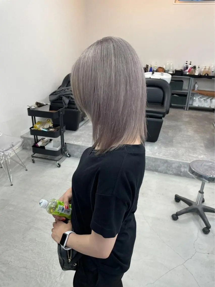 セミロング カラー パーマ ヘアアレンジ メンズ キッズ ネイル マツエク・マツパ アイブロウ ショートボブ メンズバレイヤージュ メンズブリーチ メンズハイライト メンズハイトーン Eirデザイナーズ サロン茶屋町tomoのヘアスタイル