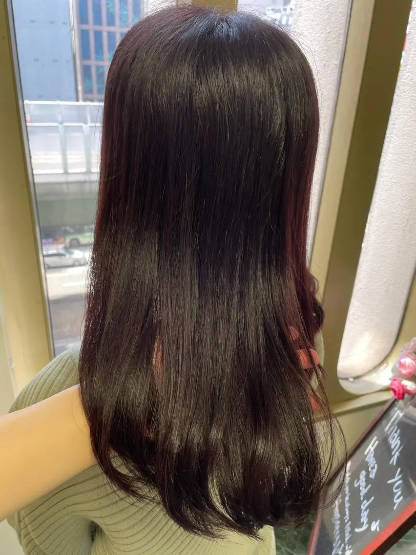 セミロング 髪質改善お任せ ください♪ひとみのヘアスタイル