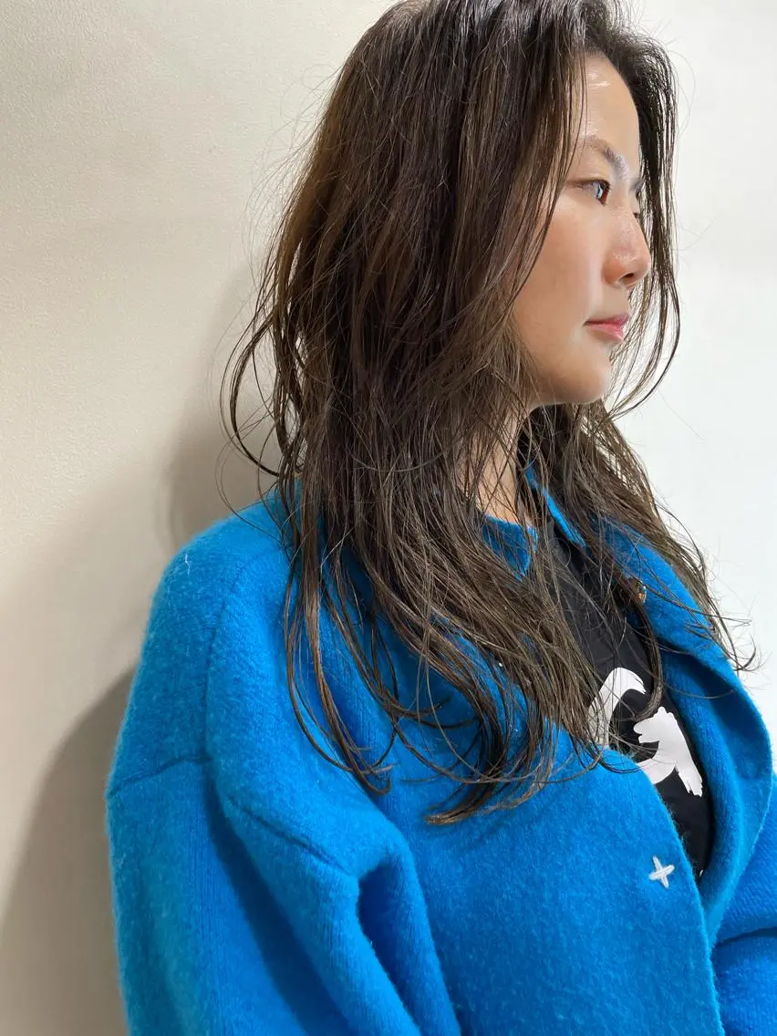 セミロング カラー 透明感カラー ハイライトカラー ハイライト カット ヘアカラー トリートメント レイヤー/パーマ TAKUYAのヘアスタイル