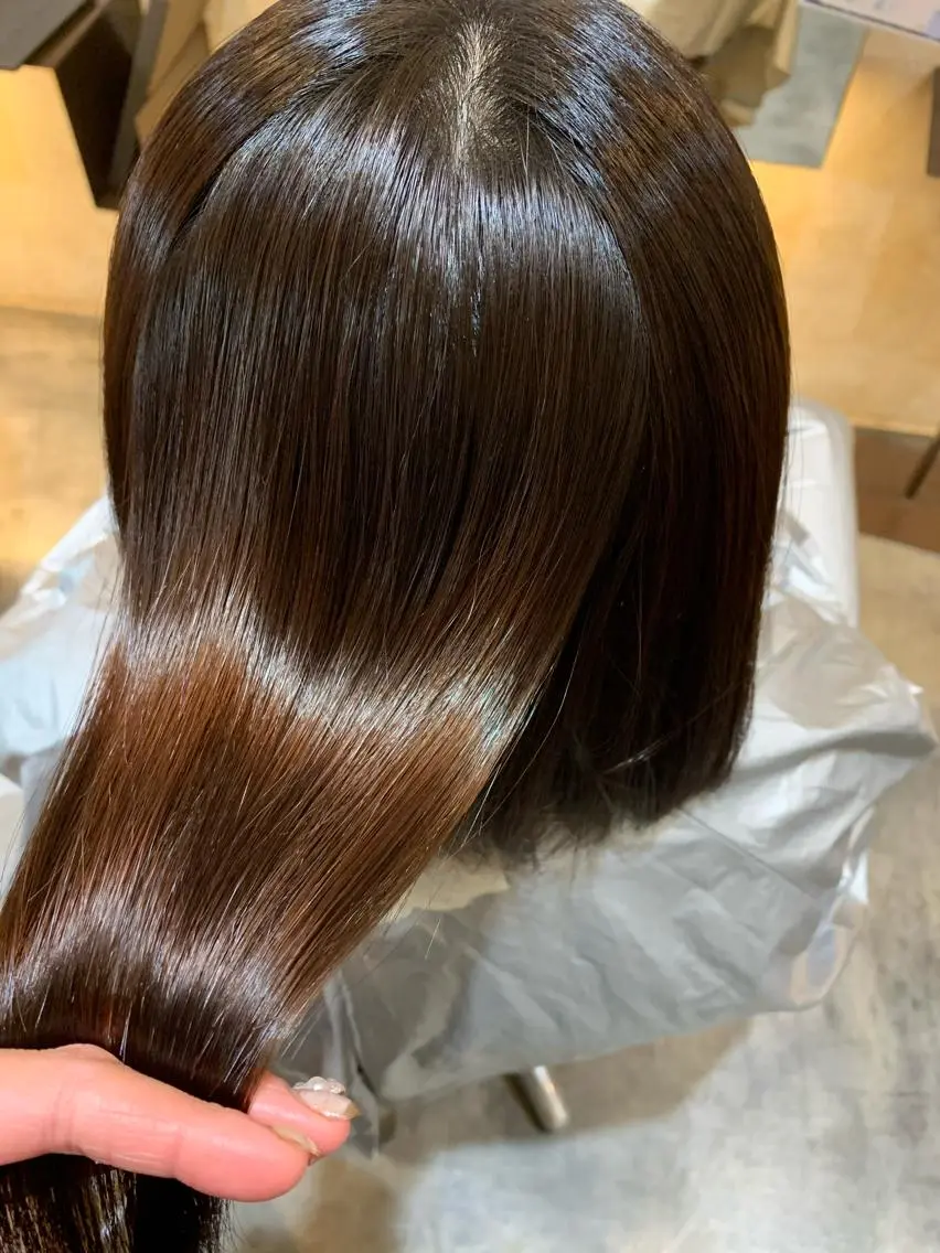 ショート 縮毛矯正 艶カラー/ Nanamiのヘアスタイル
