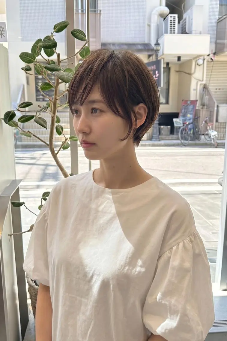 ショート tre.甲子園口店/ レイヤーカットのヘアスタイル