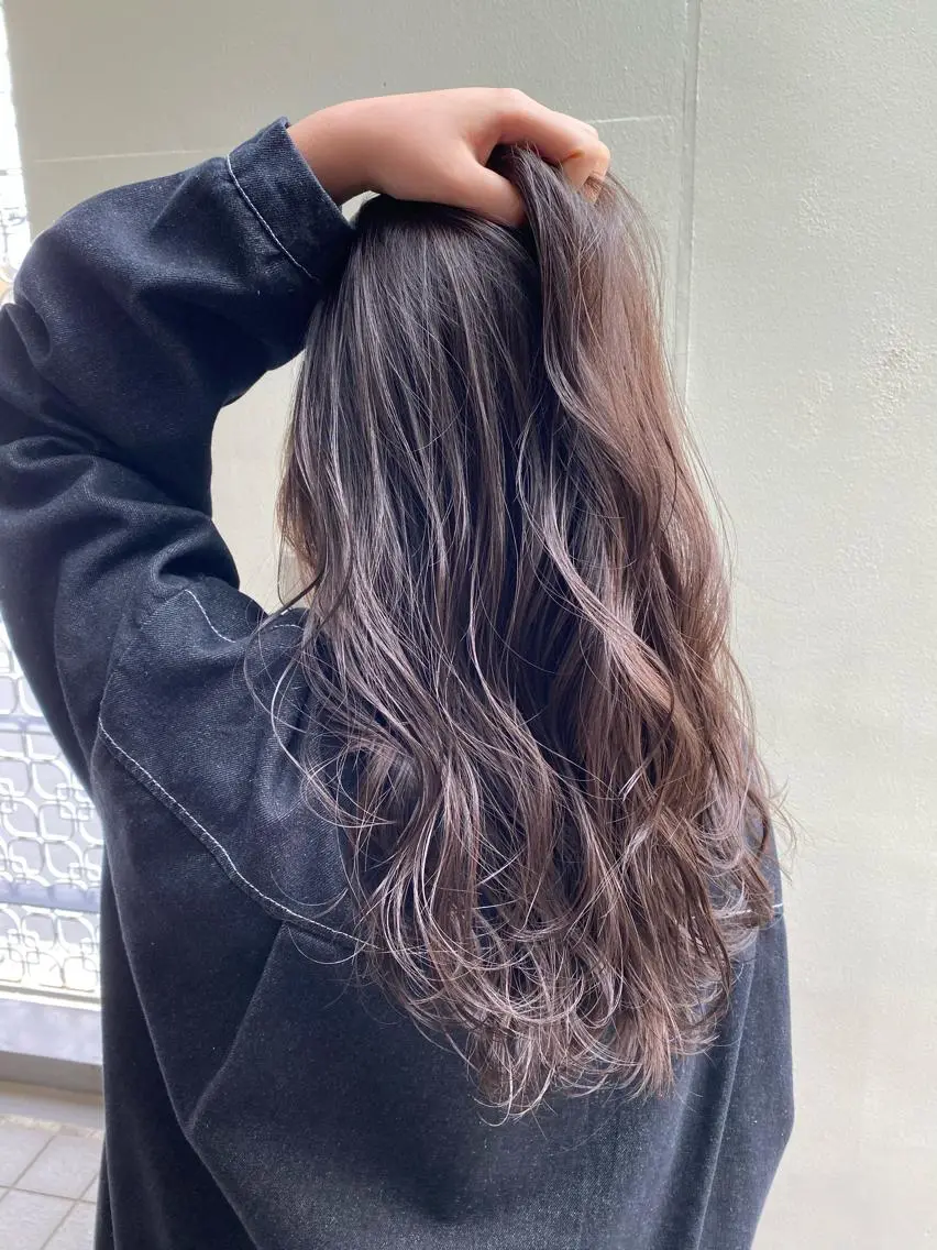 ロング カラー ロング カット ヘアカラー 進 詩織のヘアスタイル