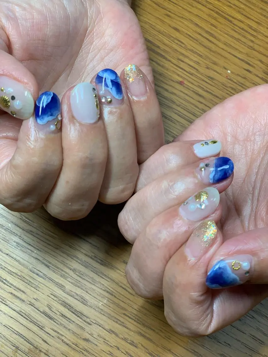 ネイル 大崎 奈々のネイルデザイン