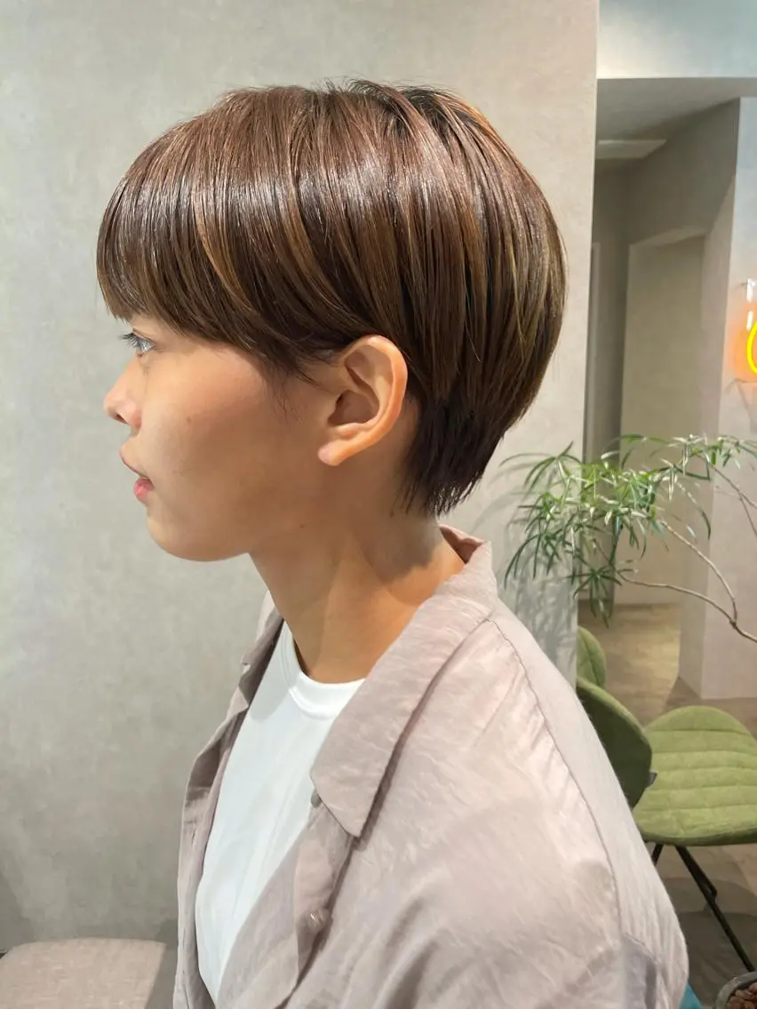 ショート カラー ショートヘア ヘアカラー ナチュラル透明感🌱 小山美樹子のヘアスタイル