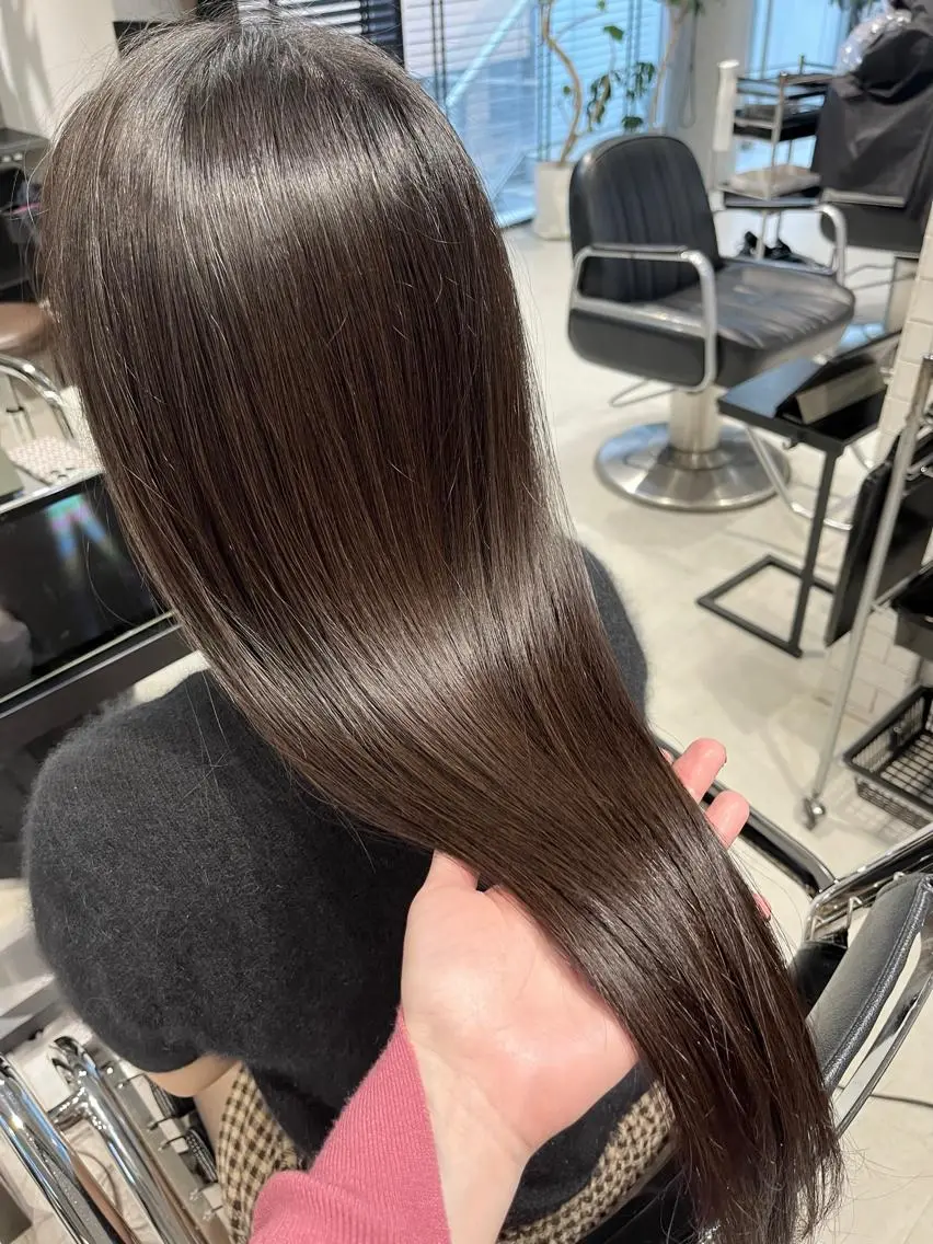 セミロング カラー パーマ ヘアアレンジ トリートメント ヘッドスパ ヘアセット 透明感/オリーブ/ グレージュ/YUKAのヘアスタイル