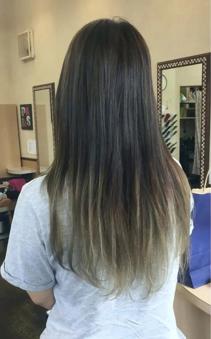 ロング カラー アッシュ 池原 寛之のヘアスタイル