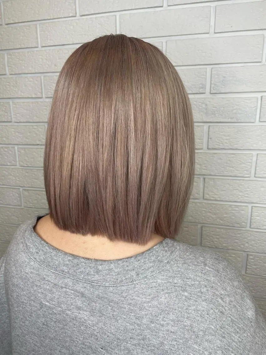 ミディアム カラー ベージュカラー ブリーチ 透明感カラー ニュアンスデザイン✄ YOU♡のヘアスタイル